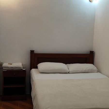 Phousi Guesthouse 2 Luang Prabang Bagian luar foto