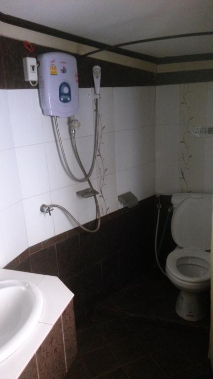 Phousi Guesthouse 2 Luang Prabang Bagian luar foto