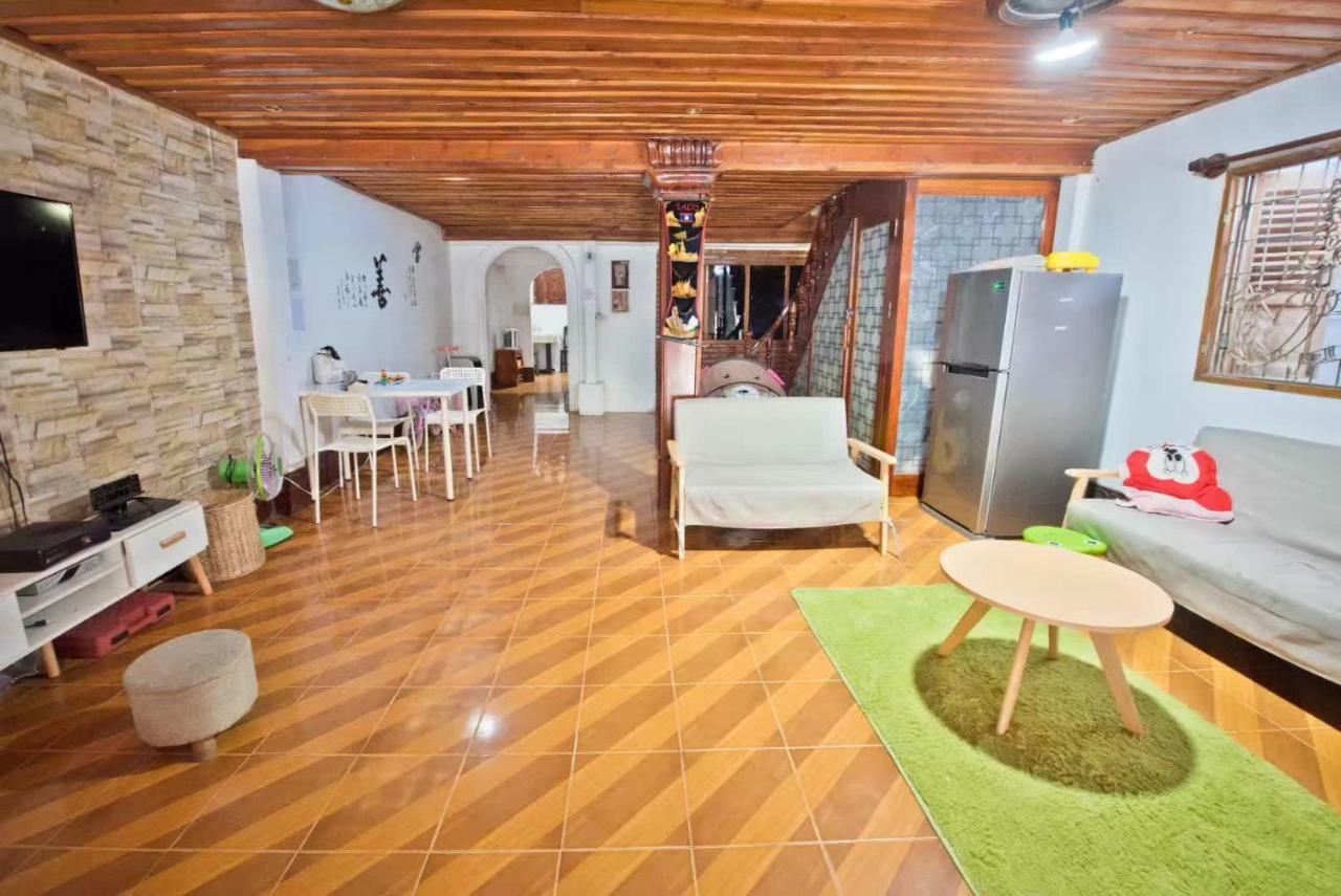 Phousi Guesthouse 2 Luang Prabang Bagian luar foto