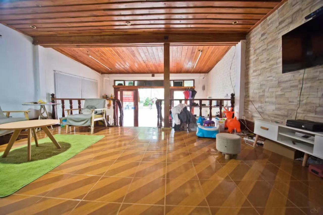 Phousi Guesthouse 2 Luang Prabang Bagian luar foto